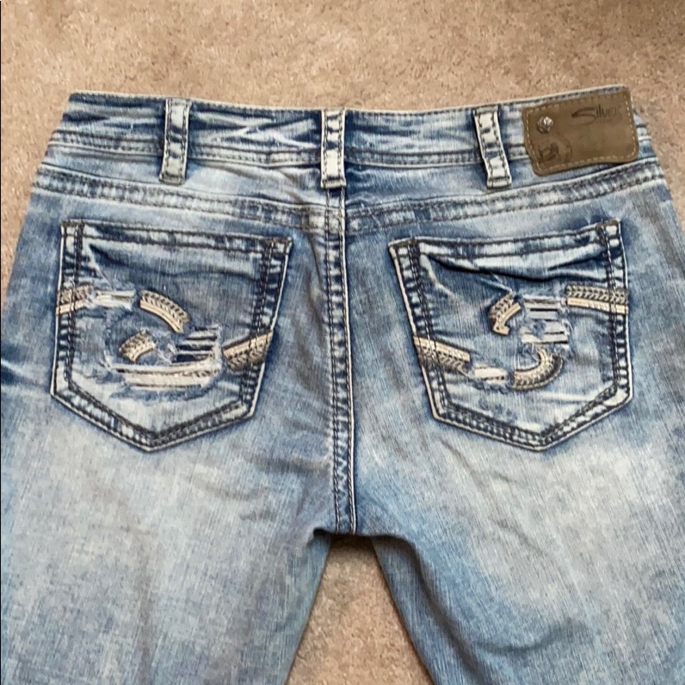 Silver Jeans - Picture 2 of 2